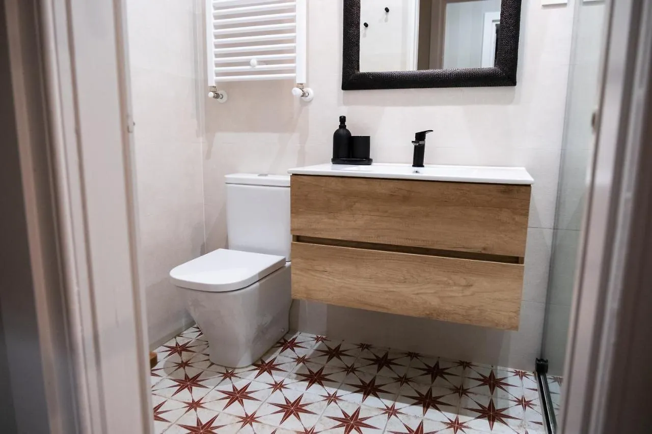 Apartamento En Casa Centenaria, Parque M.ªcristina Гечо 0*,  Испания